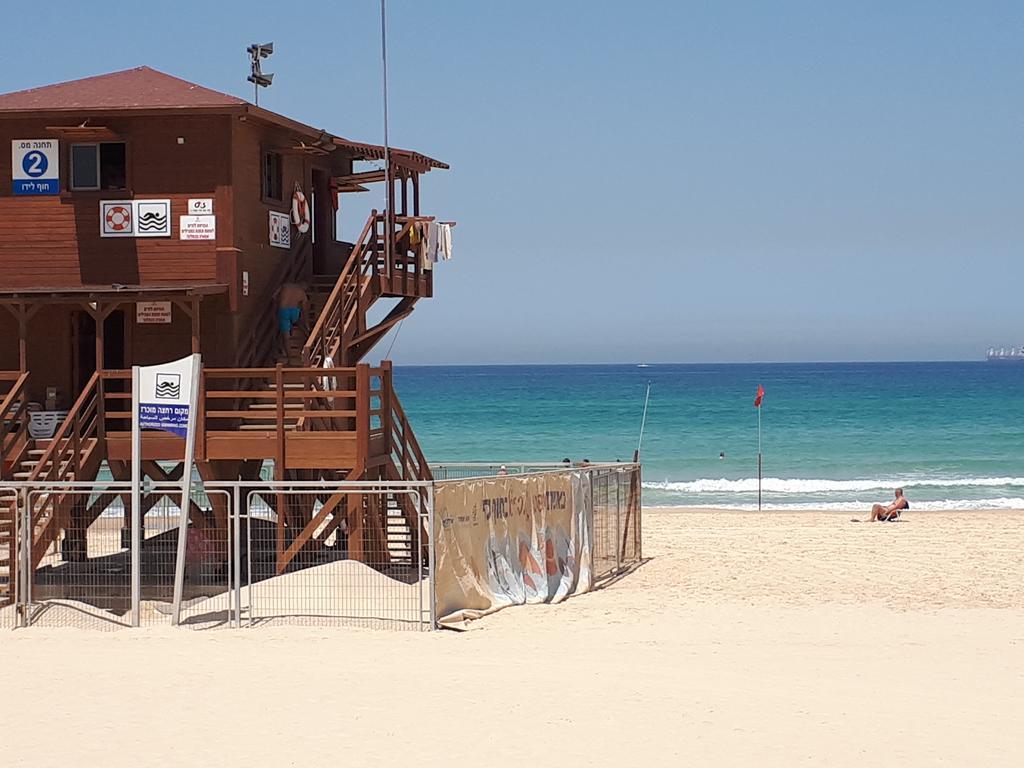 Shave Tsion Apartment In The Center Ashdod Exteriör bild