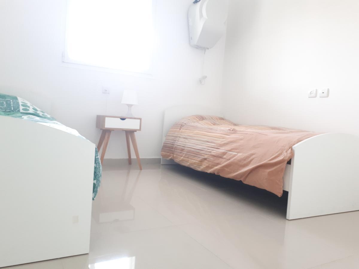 Shave Tsion Apartment In The Center Ashdod Exteriör bild