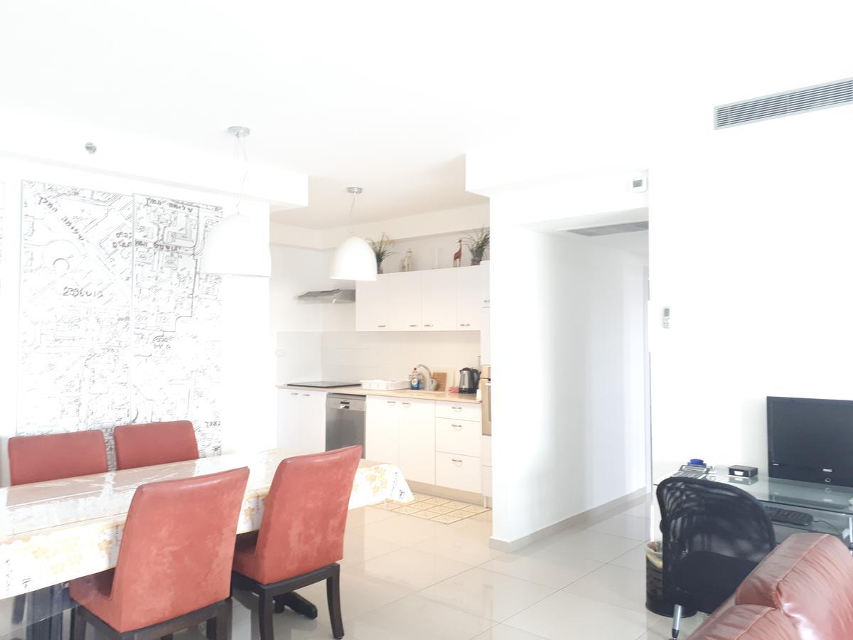 Shave Tsion Apartment In The Center Ashdod Exteriör bild