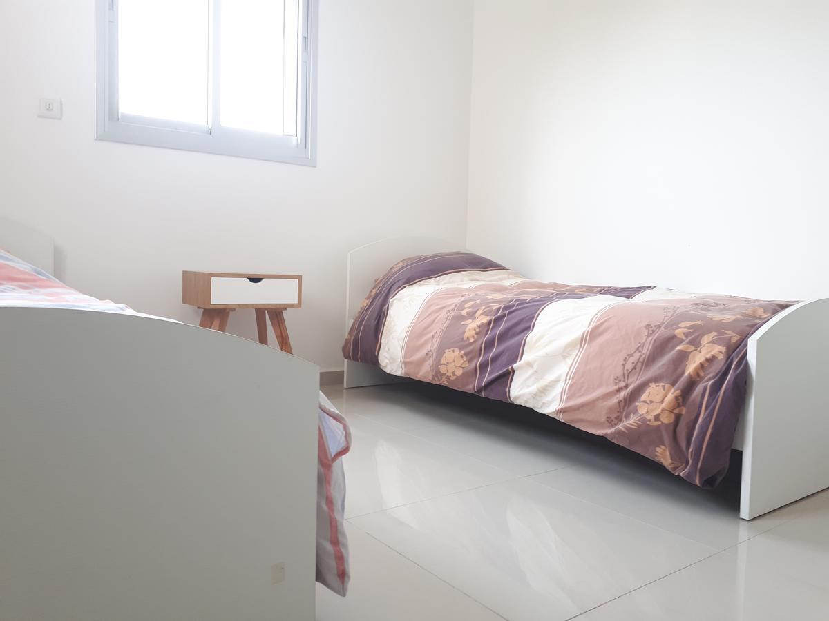 Shave Tsion Apartment In The Center Ashdod Exteriör bild