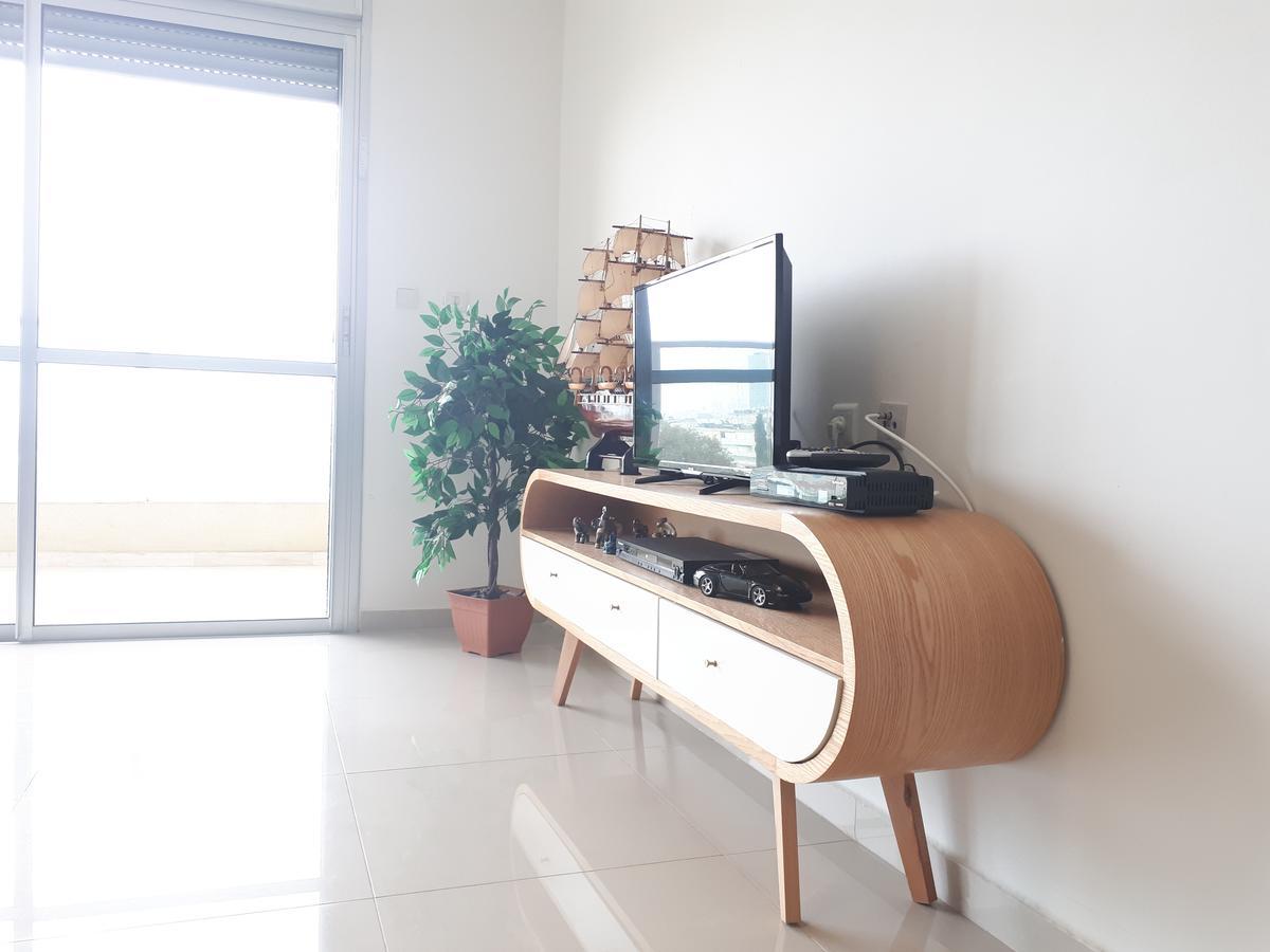 Shave Tsion Apartment In The Center Ashdod Exteriör bild