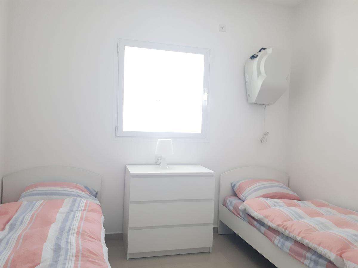 Shave Tsion Apartment In The Center Ashdod Exteriör bild